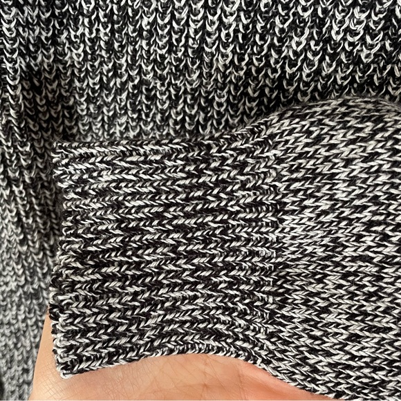 Ada Casey Casual Friday Sweater Size XS - Picture 7 of 11